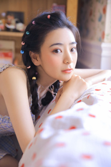 伸进去吃胸膜下面的视频第15集