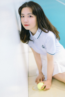 强奸女老师详情介绍